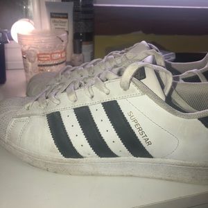 ADIDAS SUPERSTARS